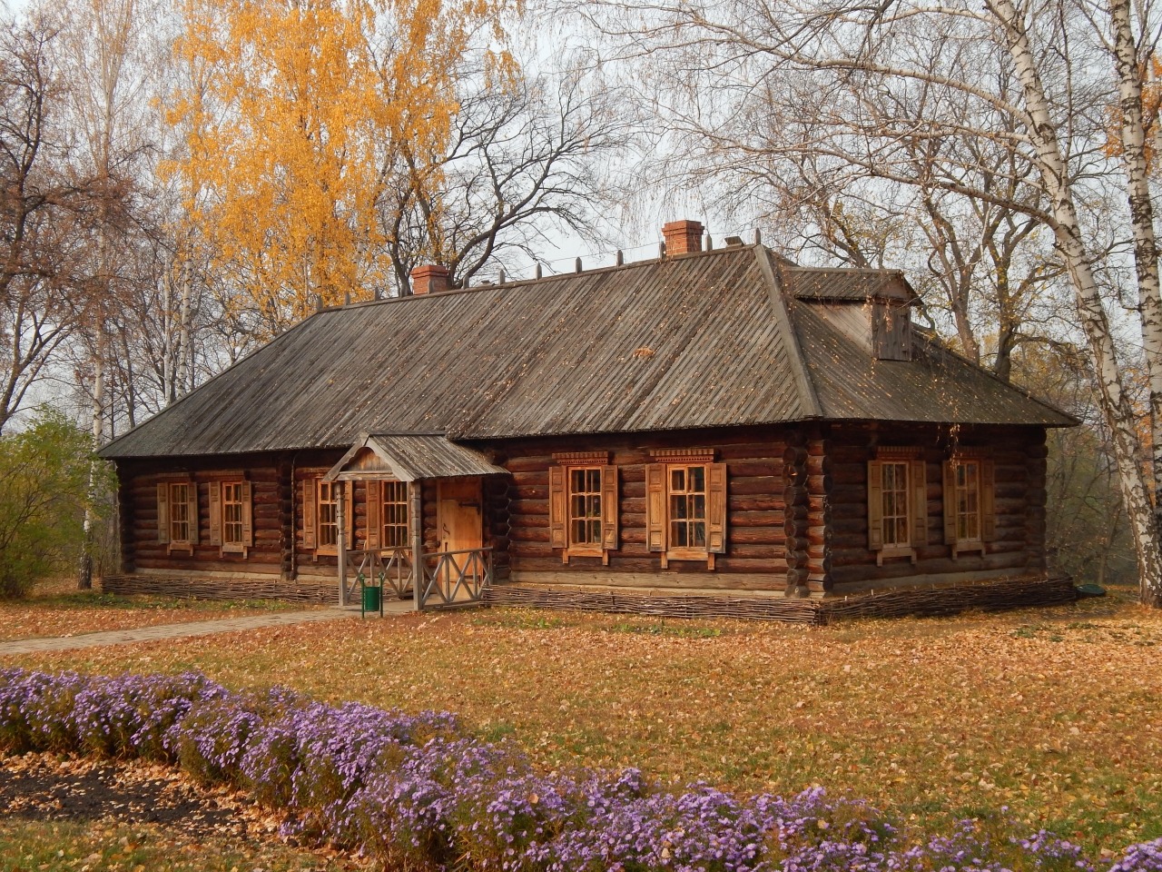 Дом_ключника_и_конторщика_-_200_лет_со_дня_рождения_поэта.jpg Дом_ключника_и_конторщика_-_200_лет_со_дня_рождения_поэта.jpg