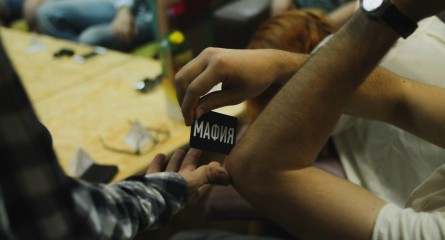 Преступники против мирных жителей: где в Иркутске играют в “Мафию” по  профессиональным правилам